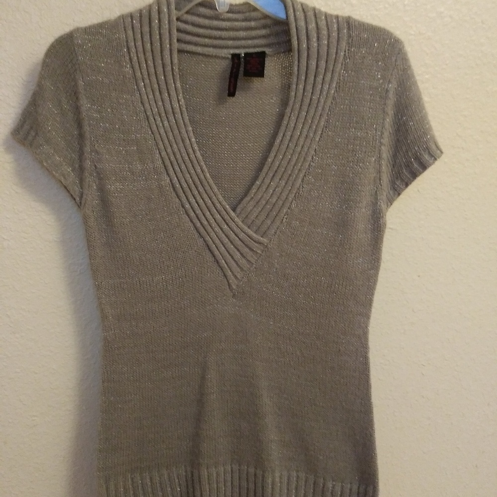 womens top